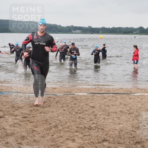 23.06.2024 - Viking Triathlon KatJ http://msf.ph/oto/6361031 23.06.2024 10:38:52 Schwimmen 200, 318, 332, 404, 409, 425, 650 meine-sportfotos.de