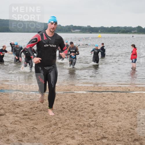23.06.2024 - Viking Triathlon KatJ http://msf.ph/oto/6361035 23.06.2024 10:38:52 Schwimmen 200, 318, 332, 404, 409, 425, 650 meine-sportfotos.de