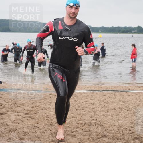 23.06.2024 - Viking Triathlon KatJ http://msf.ph/oto/6361041 23.06.2024 10:38:53 Schwimmen 200, 318, 332, 404, 409, 425, 650 meine-sportfotos.de
