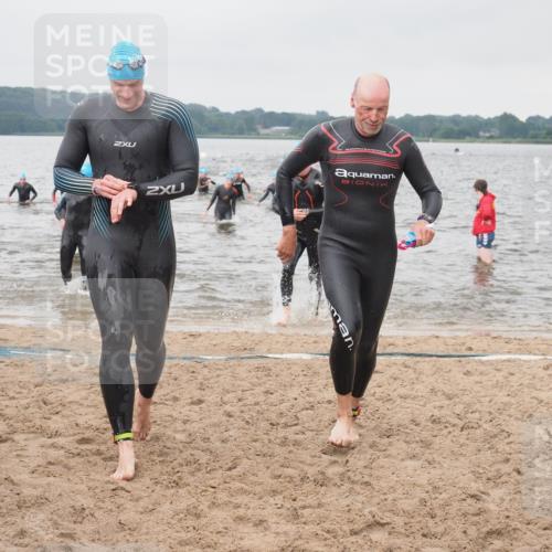 23.06.2024 - Viking Triathlon KatJ http://msf.ph/oto/6361082 23.06.2024 10:39:04 Schwimmen 200, 212, 318, 335, 425, 544 meine-sportfotos.de