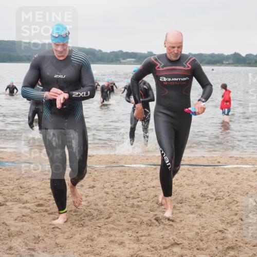 23.06.2024 - Viking Triathlon KatJ http://msf.ph/oto/6361083 23.06.2024 10:39:04 Schwimmen 200, 212, 318, 335, 425, 544 meine-sportfotos.de