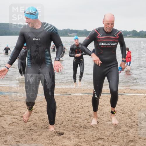 23.06.2024 - Viking Triathlon KatJ http://msf.ph/oto/6361085 23.06.2024 10:39:04 Schwimmen 200, 212, 318, 335, 425, 544 meine-sportfotos.de