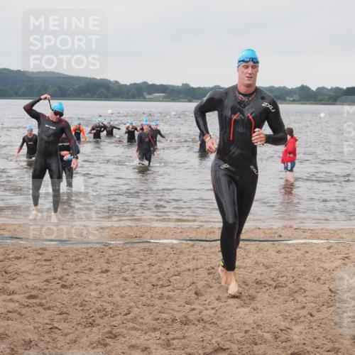 23.06.2024 - Viking Triathlon KatJ http://msf.ph/oto/6361088 23.06.2024 10:39:07 Schwimmen 140, 212, 318, 335, 383, 544 meine-sportfotos.de