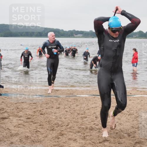 23.06.2024 - Viking Triathlon KatJ http://msf.ph/oto/6361106 23.06.2024 10:39:11 Schwimmen 140, 212, 383, 415, 544 meine-sportfotos.de