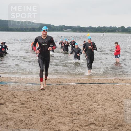 23.06.2024 - Viking Triathlon KatJ http://msf.ph/oto/6361119 23.06.2024 10:39:15 Schwimmen 26, 140, 383, 389, 415, 544 meine-sportfotos.de