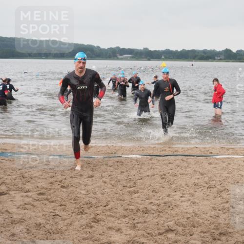 23.06.2024 - Viking Triathlon KatJ http://msf.ph/oto/6361120 23.06.2024 10:39:15 Schwimmen 26, 140, 383, 389, 415, 544 meine-sportfotos.de