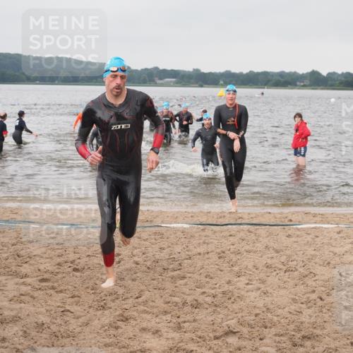 23.06.2024 - Viking Triathlon KatJ http://msf.ph/oto/6361122 23.06.2024 10:39:16 Schwimmen 26, 140, 383, 389, 415, 544 meine-sportfotos.de