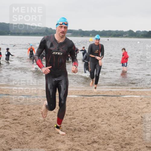 23.06.2024 - Viking Triathlon KatJ http://msf.ph/oto/6361125 23.06.2024 10:39:16 Schwimmen 26, 140, 383, 389, 415, 544 meine-sportfotos.de