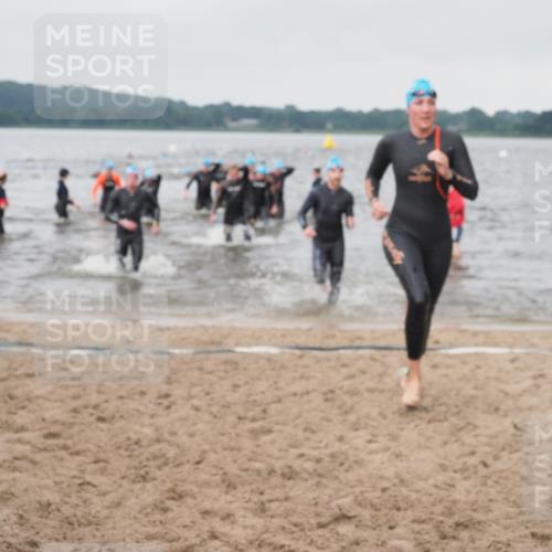 23.06.2024 - Viking Triathlon KatJ http://msf.ph/oto/6361129 23.06.2024 10:39:18 Schwimmen 26, 140, 383, 389, 415 meine-sportfotos.de