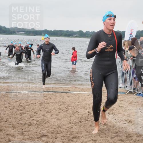 23.06.2024 - Viking Triathlon KatJ http://msf.ph/oto/6361134 23.06.2024 10:39:19 Schwimmen 26, 140, 383, 389, 415, 435 meine-sportfotos.de