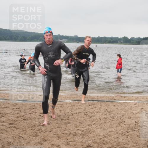 23.06.2024 - Viking Triathlon KatJ http://msf.ph/oto/6361154 23.06.2024 10:39:24 Schwimmen 26, 131, 194, 389, 405, 415, 427, 435 meine-sportfotos.de