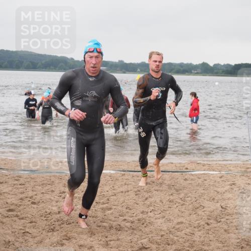 23.06.2024 - Viking Triathlon KatJ http://msf.ph/oto/6361156 23.06.2024 10:39:24 Schwimmen 26, 131, 194, 389, 405, 415, 427, 435 meine-sportfotos.de