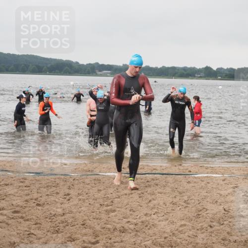 23.06.2024 - Viking Triathlon KatJ http://msf.ph/oto/6361161 23.06.2024 10:39:30 Schwimmen 40, 68, 131, 194, 405, 427, 435 meine-sportfotos.de