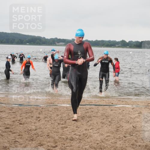 23.06.2024 - Viking Triathlon KatJ http://msf.ph/oto/6361164 23.06.2024 10:39:31 Schwimmen 40, 68, 131, 194, 405, 427, 435 meine-sportfotos.de
