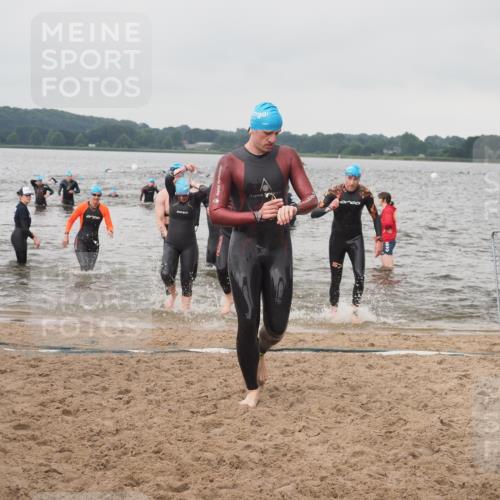 23.06.2024 - Viking Triathlon KatJ http://msf.ph/oto/6361165 23.06.2024 10:39:31 Schwimmen 40, 68, 131, 194, 405, 427, 435 meine-sportfotos.de