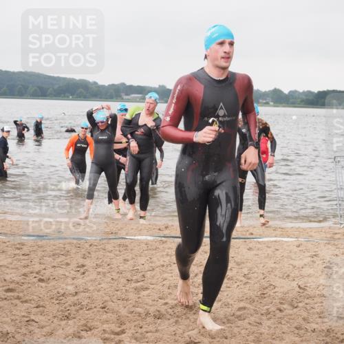 23.06.2024 - Viking Triathlon KatJ http://msf.ph/oto/6361167 23.06.2024 10:39:32 Schwimmen 40, 68, 131, 194, 405, 427, 435 meine-sportfotos.de