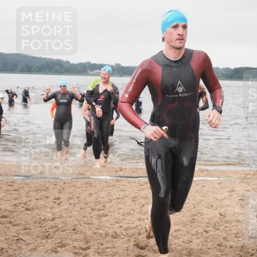 23.06.2024 - Viking Triathlon KatJ http://msf.ph/oto/6361170 23.06.2024 10:39:32 Schwimmen 40, 68, 131, 194, 405, 427, 435 meine-sportfotos.de