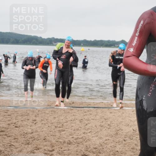 23.06.2024 - Viking Triathlon KatJ http://msf.ph/oto/6361171 23.06.2024 10:39:33 Schwimmen 40, 68, 131, 194, 405, 427, 435 meine-sportfotos.de