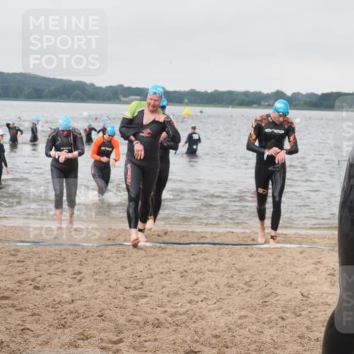 23.06.2024 - Viking Triathlon KatJ http://msf.ph/oto/6361172 23.06.2024 10:39:33 Schwimmen 40, 68, 131, 194, 405, 427, 435 meine-sportfotos.de