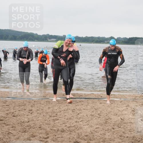 23.06.2024 - Viking Triathlon KatJ http://msf.ph/oto/6361176 23.06.2024 10:39:34 Schwimmen 40, 68, 131, 194, 405, 427, 435 meine-sportfotos.de