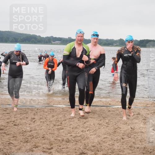 23.06.2024 - Viking Triathlon KatJ http://msf.ph/oto/6361180 23.06.2024 10:39:34 Schwimmen 40, 68, 131, 194, 405, 427, 435 meine-sportfotos.de
