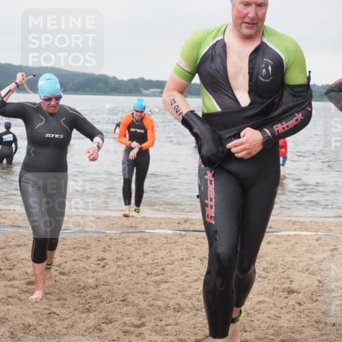 23.06.2024 - Viking Triathlon KatJ http://msf.ph/oto/6361190 23.06.2024 10:39:37 Schwimmen 40, 68, 131, 194, 405, 427 meine-sportfotos.de