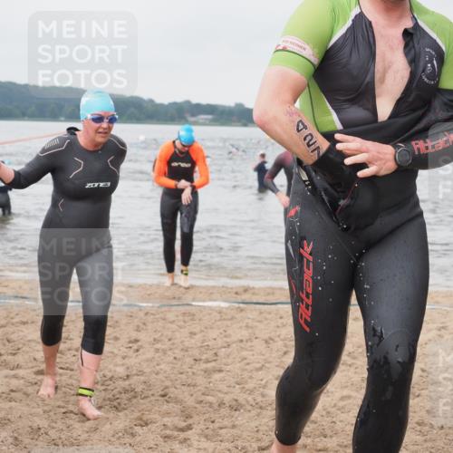 23.06.2024 - Viking Triathlon KatJ http://msf.ph/oto/6361193 23.06.2024 10:39:37 Schwimmen 40, 68, 131, 194, 405, 427 meine-sportfotos.de