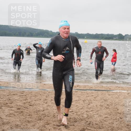23.06.2024 - Viking Triathlon KatJ http://msf.ph/oto/6361218 23.06.2024 10:39:52 Schwimmen 33, 36, 91, 193, 319, 535 meine-sportfotos.de
