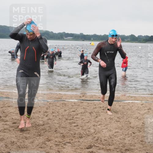 23.06.2024 - Viking Triathlon KatJ http://msf.ph/oto/6361237 23.06.2024 10:39:57 Schwimmen 33, 36, 193, 296, 319, 535 meine-sportfotos.de