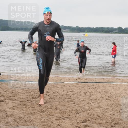 23.06.2024 - Viking Triathlon KatJ http://msf.ph/oto/6361250 23.06.2024 10:40:00 Schwimmen 33, 36, 193, 296, 535 meine-sportfotos.de