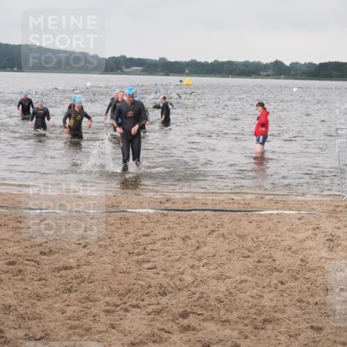 23.06.2024 - Viking Triathlon KatJ http://msf.ph/oto/6361260 23.06.2024 10:40:03 Schwimmen 24, 36, 204, 296, 535 meine-sportfotos.de