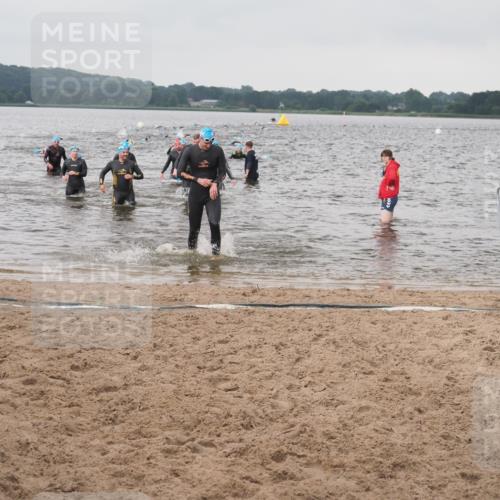 23.06.2024 - Viking Triathlon KatJ http://msf.ph/oto/6361263 23.06.2024 10:40:03 Schwimmen 24, 36, 204, 296, 535 meine-sportfotos.de