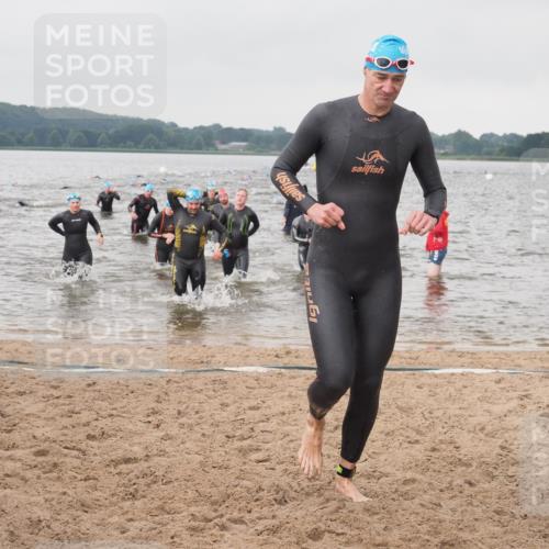 23.06.2024 - Viking Triathlon KatJ http://msf.ph/oto/6361273 23.06.2024 10:40:09 Schwimmen 24, 136, 204, 214, 230, 296, 648 meine-sportfotos.de