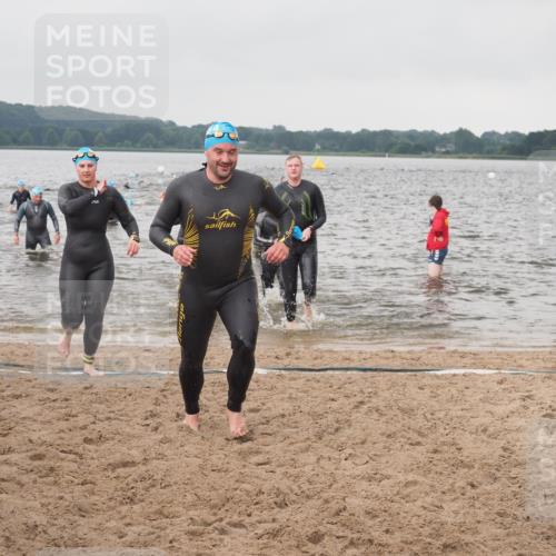23.06.2024 - Viking Triathlon KatJ http://msf.ph/oto/6361285 23.06.2024 10:40:13 Schwimmen 24, 136, 204, 214, 230, 648 meine-sportfotos.de