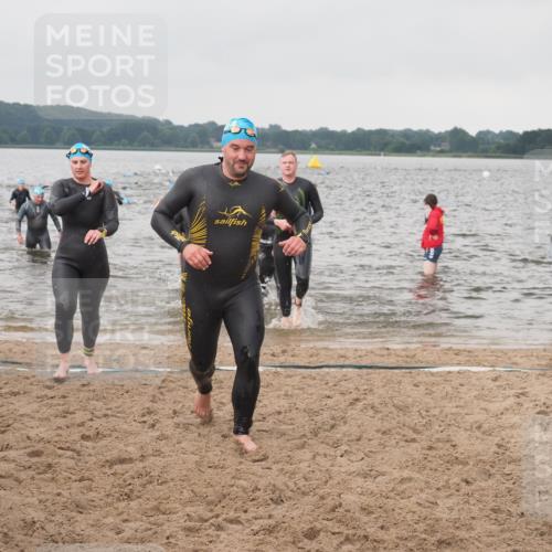 23.06.2024 - Viking Triathlon KatJ http://msf.ph/oto/6361286 23.06.2024 10:40:13 Schwimmen 24, 136, 204, 214, 230, 648 meine-sportfotos.de