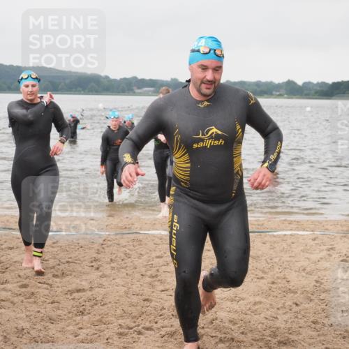 23.06.2024 - Viking Triathlon KatJ http://msf.ph/oto/6361290 23.06.2024 10:40:14 Schwimmen 24, 136, 204, 214, 230, 648 meine-sportfotos.de