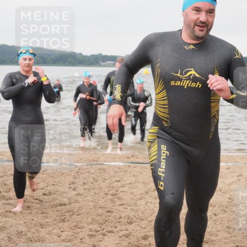 23.06.2024 - Viking Triathlon KatJ http://msf.ph/oto/6361294 23.06.2024 10:40:15 Schwimmen 24, 136, 204, 214, 230, 355, 648 meine-sportfotos.de