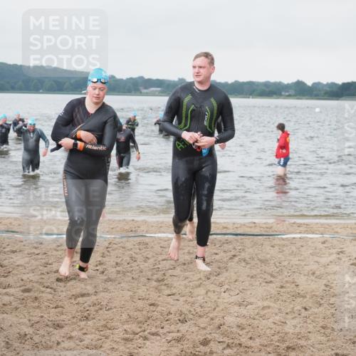 23.06.2024 - Viking Triathlon KatJ http://msf.ph/oto/6361308 23.06.2024 10:40:18 Schwimmen 24, 136, 146, 214, 230, 355, 445, 648 meine-sportfotos.de