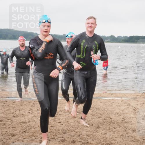 23.06.2024 - Viking Triathlon KatJ http://msf.ph/oto/6361312 23.06.2024 10:40:19 Schwimmen 136, 146, 214, 230, 355, 445, 648 meine-sportfotos.de