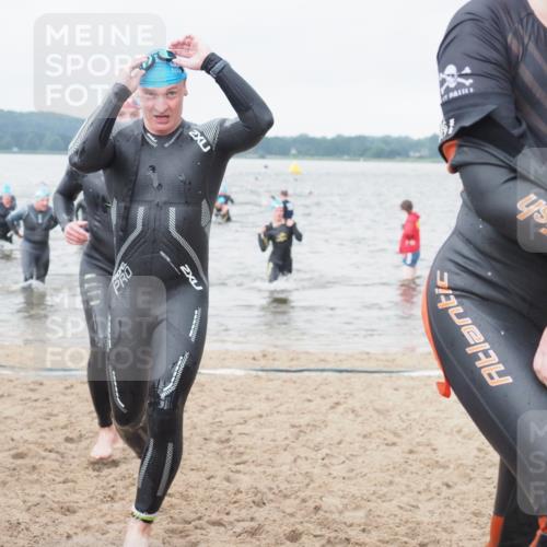 23.06.2024 - Viking Triathlon KatJ http://msf.ph/oto/6361318 23.06.2024 10:40:20 Schwimmen 136, 146, 214, 230, 355, 445, 484, 648 meine-sportfotos.de