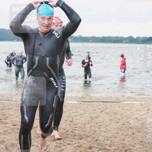 23.06.2024 - Viking Triathlon KatJ http://msf.ph/oto/6361321 23.06.2024 10:40:20 Schwimmen 136, 146, 214, 230, 355, 445, 484, 648 meine-sportfotos.de