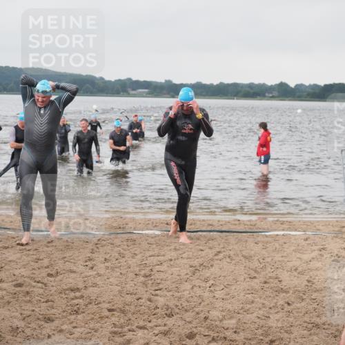 23.06.2024 - Viking Triathlon KatJ http://msf.ph/oto/6361337 23.06.2024 10:40:27 Schwimmen 102, 146, 355, 374, 445, 484 meine-sportfotos.de