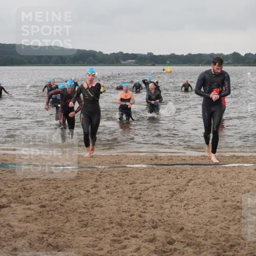 23.06.2024 - Viking Triathlon KatJ http://msf.ph/oto/6361395 23.06.2024 10:40:45 Schwimmen 28, 205, 297, 314, 440, 461, 543 meine-sportfotos.de