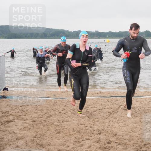 23.06.2024 - Viking Triathlon KatJ http://msf.ph/oto/6361396 23.06.2024 10:40:46 Schwimmen 28, 205, 297, 314, 440, 461, 543 meine-sportfotos.de