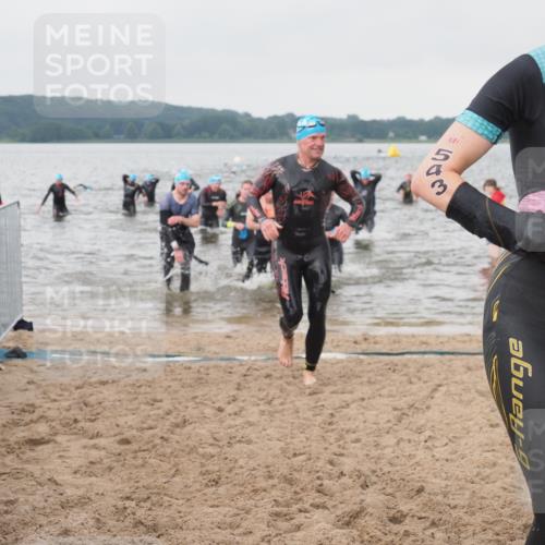 23.06.2024 - Viking Triathlon KatJ http://msf.ph/oto/6361403 23.06.2024 10:40:48 Schwimmen 28, 205, 297, 314, 420, 440, 461, 543 meine-sportfotos.de