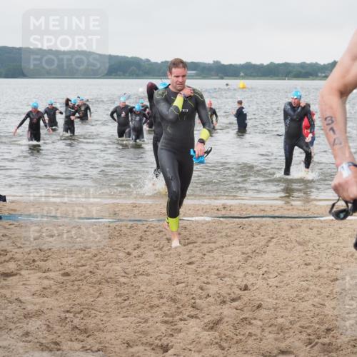 23.06.2024 - Viking Triathlon KatJ http://msf.ph/oto/6361427 23.06.2024 10:40:56 Schwimmen 28, 297, 314, 420, 461, 525 meine-sportfotos.de
