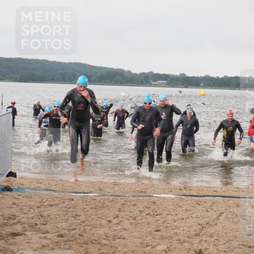 23.06.2024 - Viking Triathlon KatJ http://msf.ph/oto/6361447 23.06.2024 10:41:07 Schwimmen 90, 135, 167, 180, 367, 449, 450, 634 meine-sportfotos.de