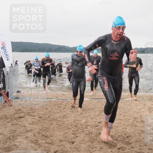 23.06.2024 - Viking Triathlon KatJ http://msf.ph/oto/6361460 23.06.2024 10:41:10 Schwimmen 90, 135, 167, 180, 288, 344, 367, 449, 450, 512, 634 meine-sportfotos.de