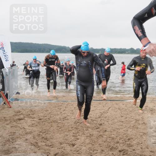 23.06.2024 - Viking Triathlon KatJ http://msf.ph/oto/6361462 23.06.2024 10:41:11 Schwimmen 90, 135, 167, 180, 288, 344, 367, 449, 450, 512, 634 meine-sportfotos.de