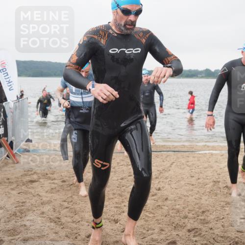 23.06.2024 - Viking Triathlon KatJ http://msf.ph/oto/6361479 23.06.2024 10:41:14 Schwimmen 38, 90, 135, 138, 167, 288, 344, 367, 449, 450, 512, 634 meine-sportfotos.de